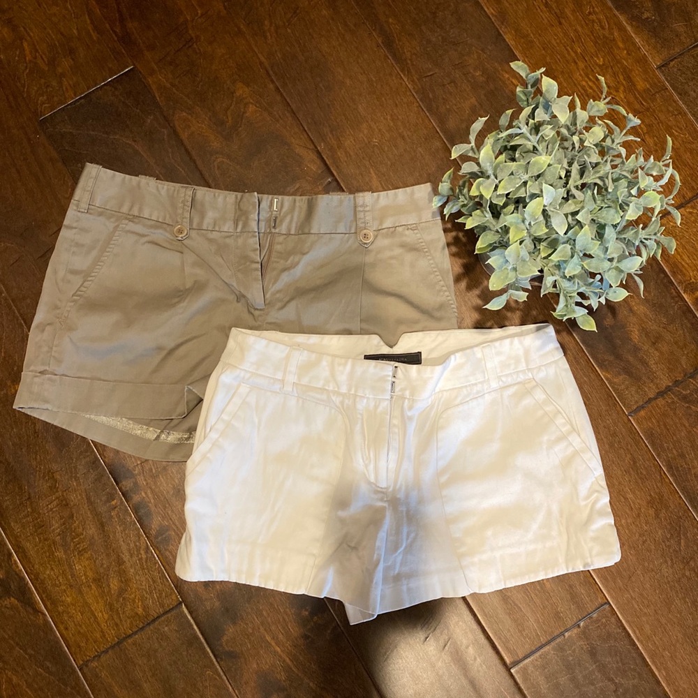 🛑”SOLD” 2 Cute Pair of BCBG Shorts